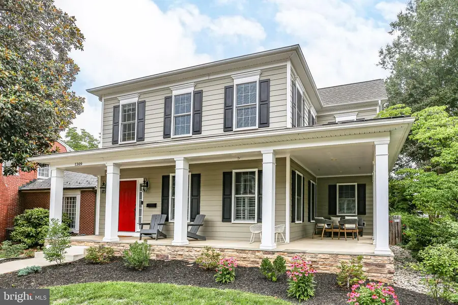 1309 Franklin St, Fredericksburg, VA 22401 - #3