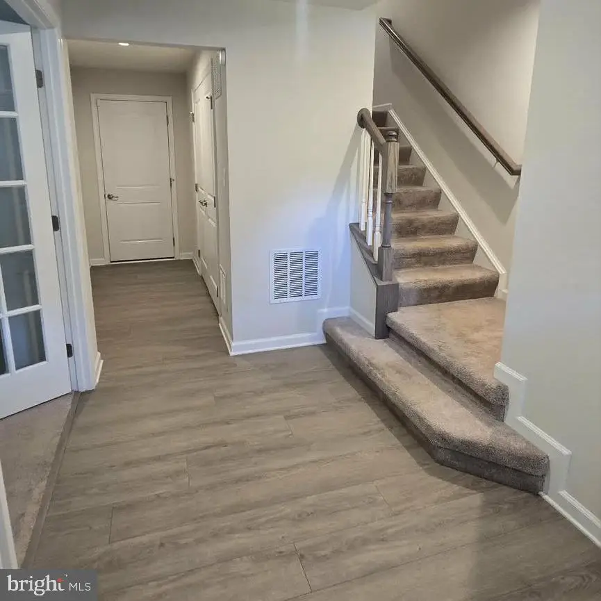 1118 Dovetail Cir, Fredericksburg, VA 22401 - #2