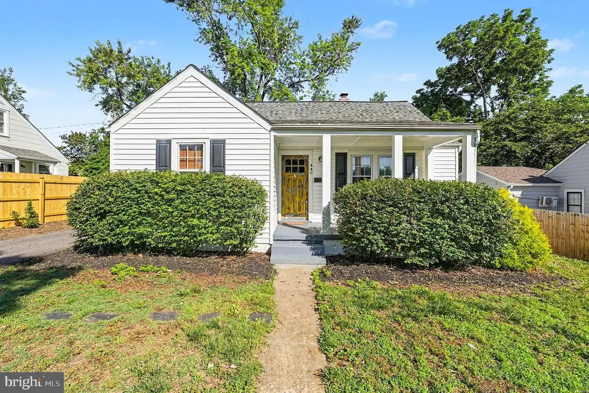 449 Hanson Ave, Fredericksburg, VA 22401 - #1