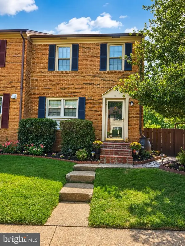 111 Kings Mill Dr, FREDERICKSBURG, VA 22401