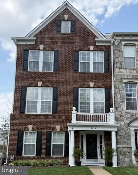 1119 Patrick St, Fredericksburg, VA 22401 - #1