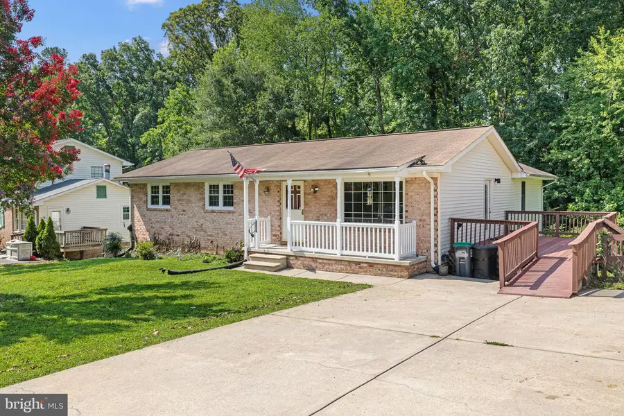 422 Morningside Dr, Fredericksburg, VA 22401 - #2