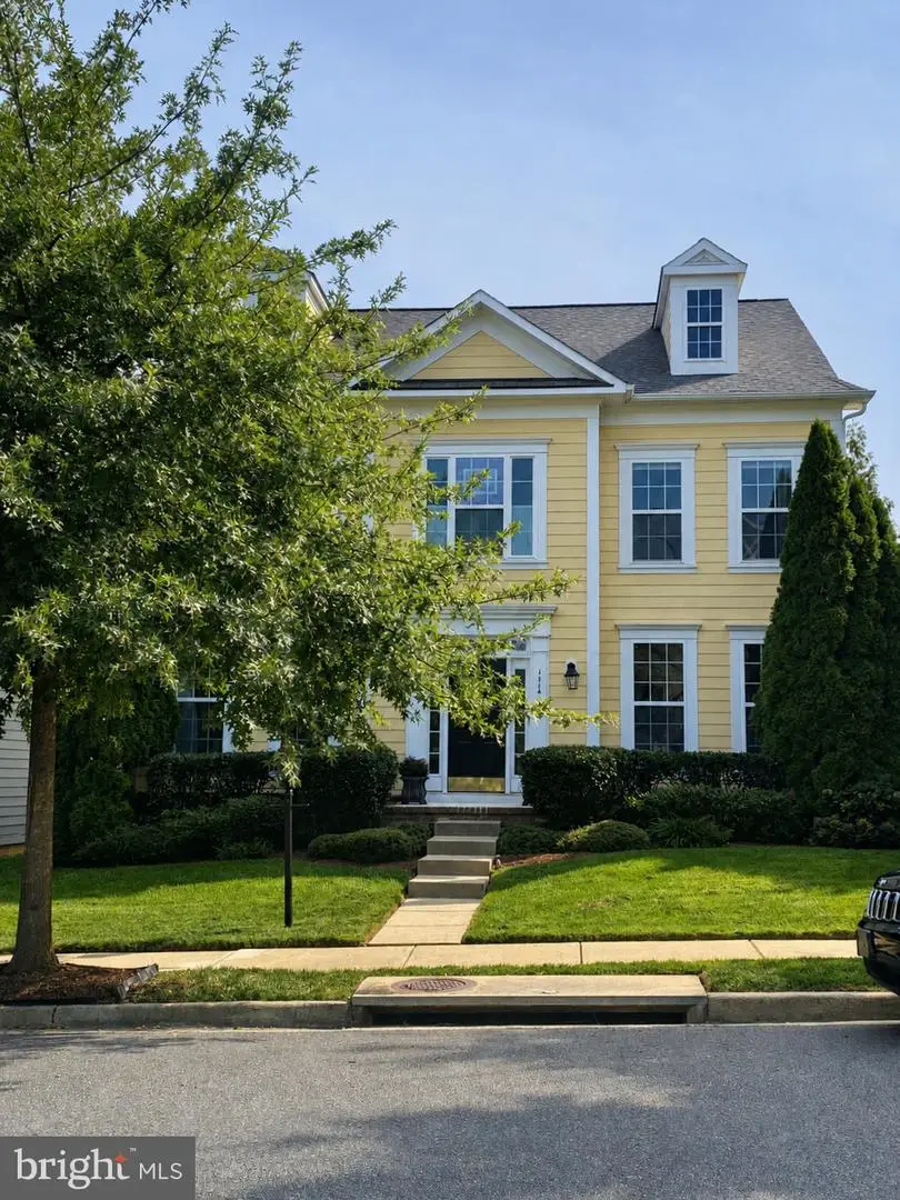 1114 Innis Dr, Fredericksburg, VA 22401 - #2