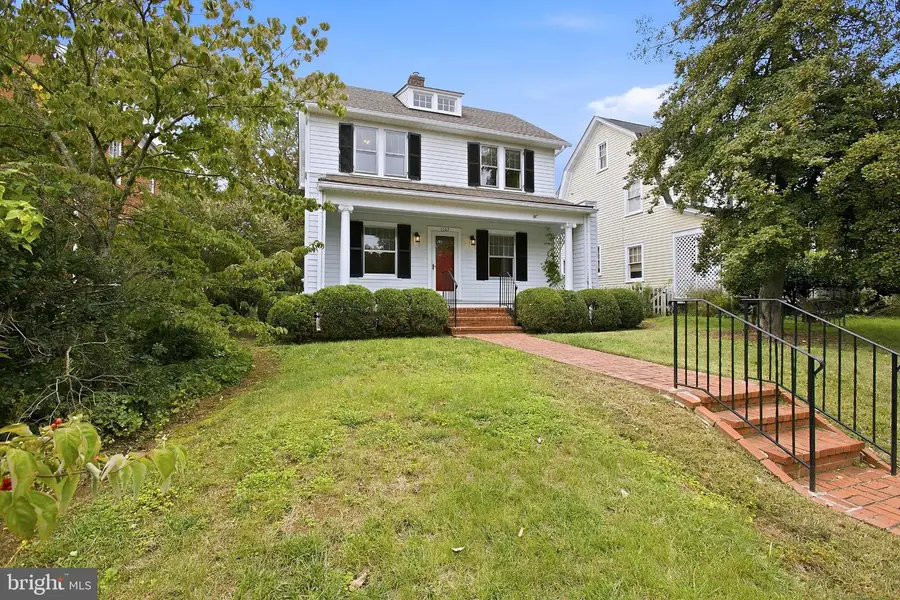 1302 Littlepage St, Fredericksburg, VA 22401 - #3