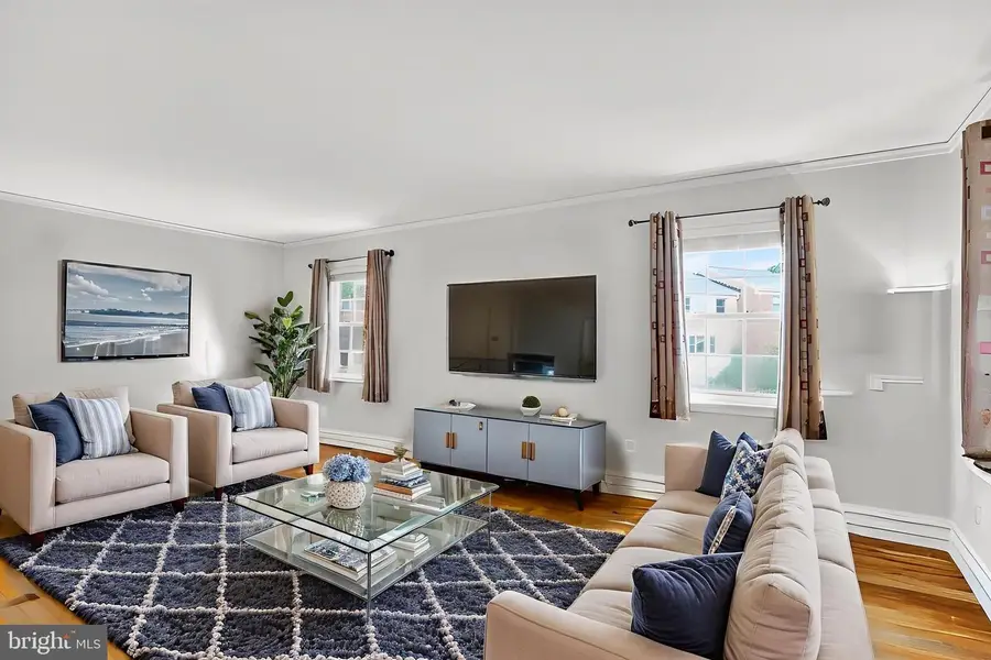 10419 Courthouse Dr, Fairfax, VA 22030 - Image #3