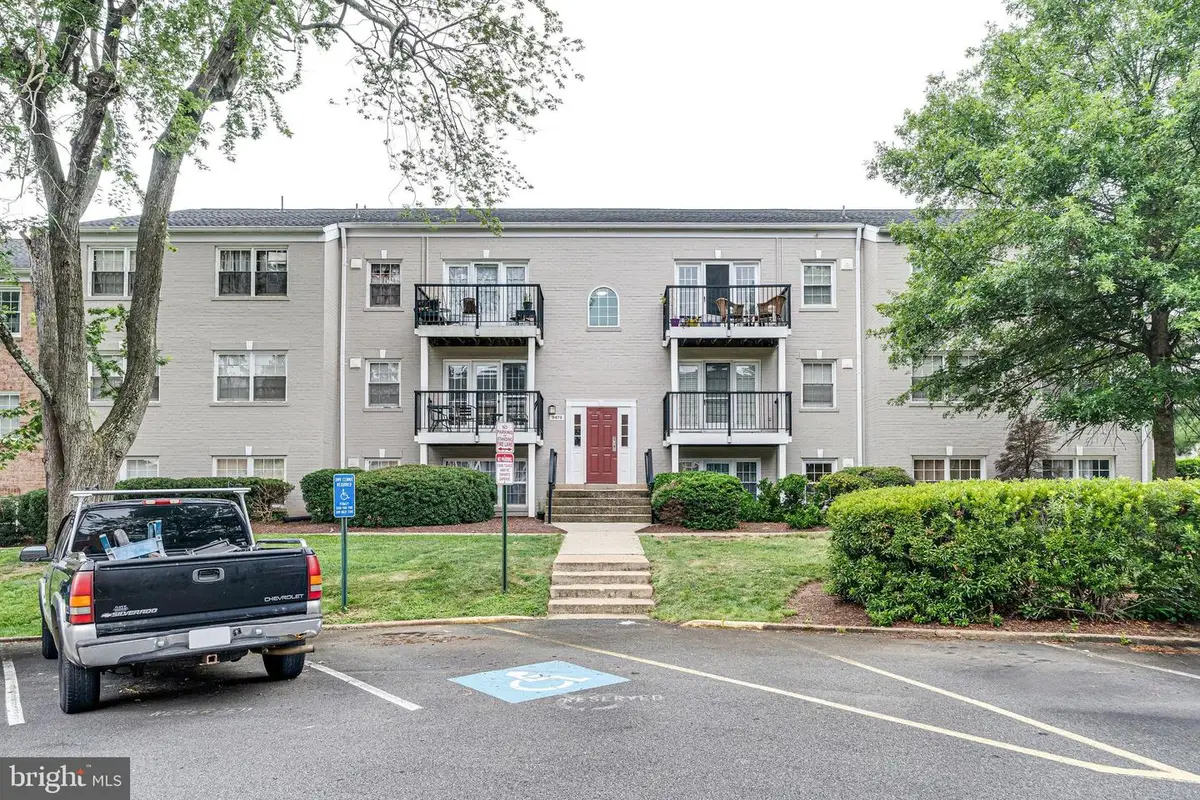 9473 Fairfax Blvd #104, Fairfax, VA 22031 - #1
