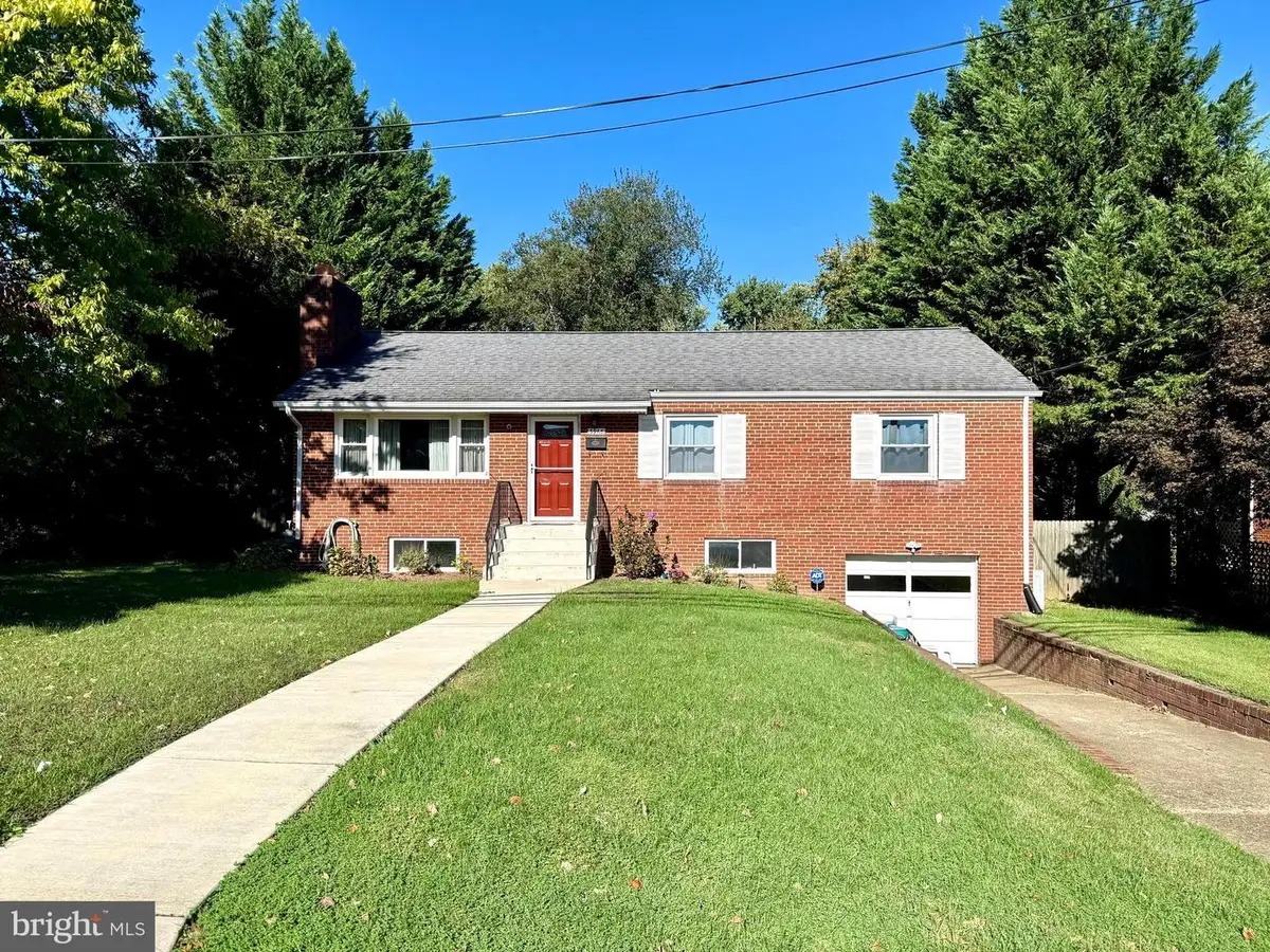 3968 Walnut St, Fairfax, VA 22030 - Image #1