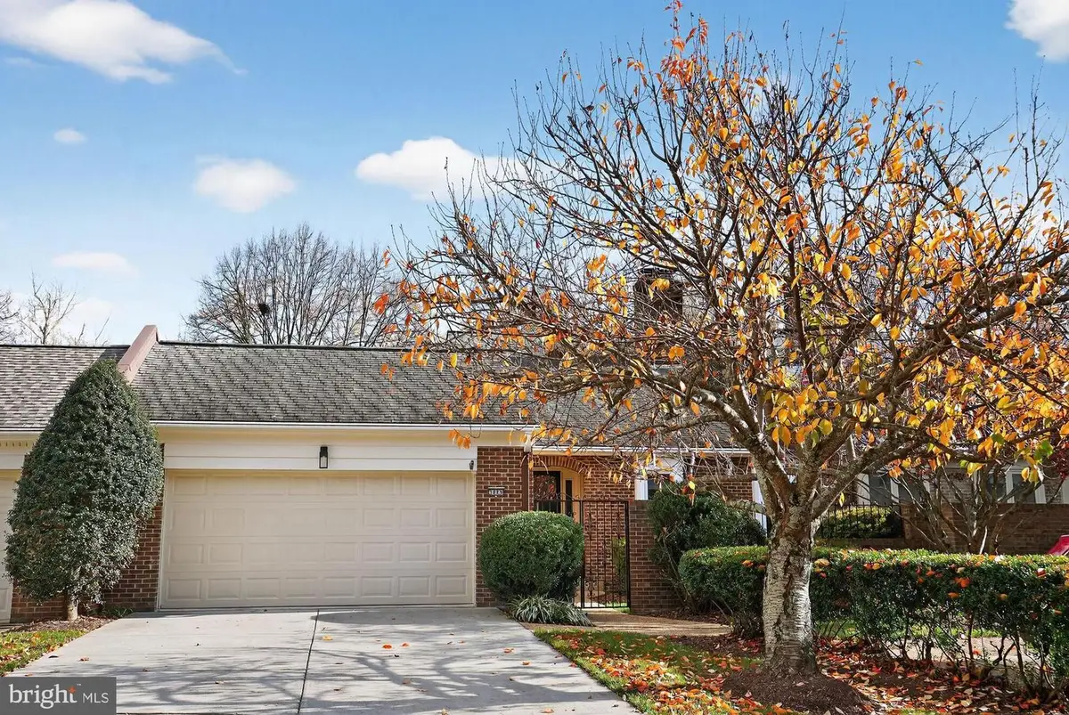 3889 Tusico Pl, Fairfax, VA 22030 - #1