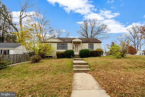 10929 Milburn St, FAIRFAX, VA 22030