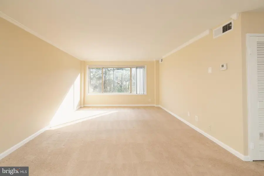 10570 Main St #424, Fairfax, VA 22030 - Image #3