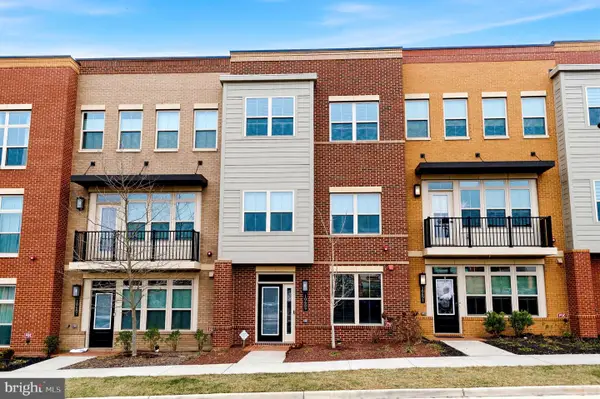 10689 Fairgrounds Dr, FAIRFAX, VA 22030