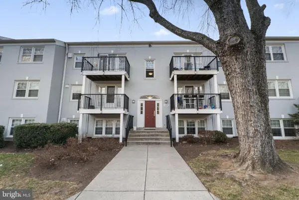 9453 Fairfax Blvd #104, FAIRFAX, VA 22031