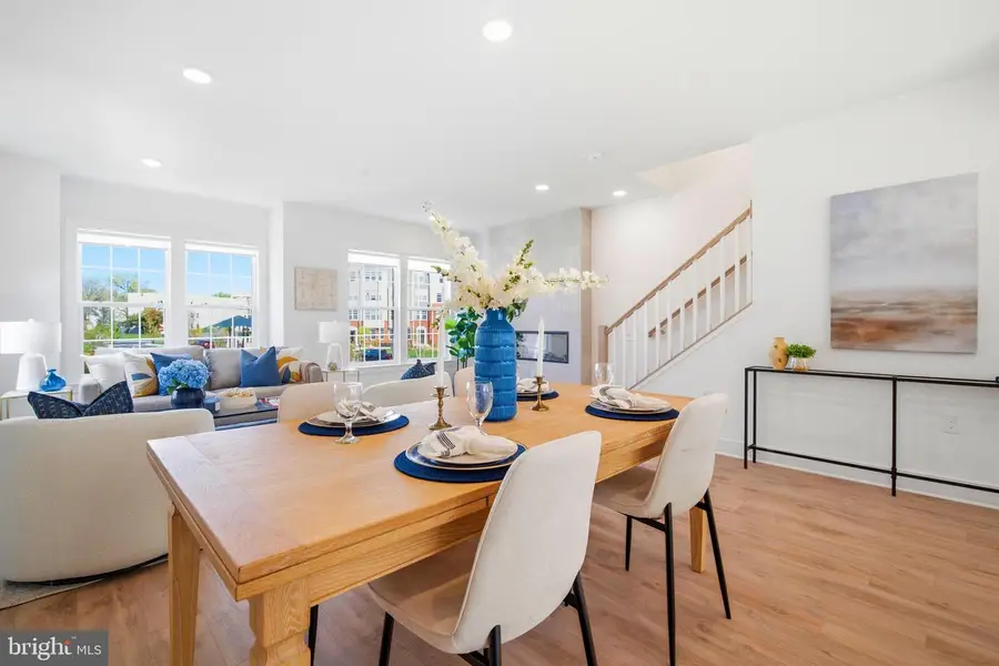 10817 Cedar Ave, Fairfax, VA 22030 - #3