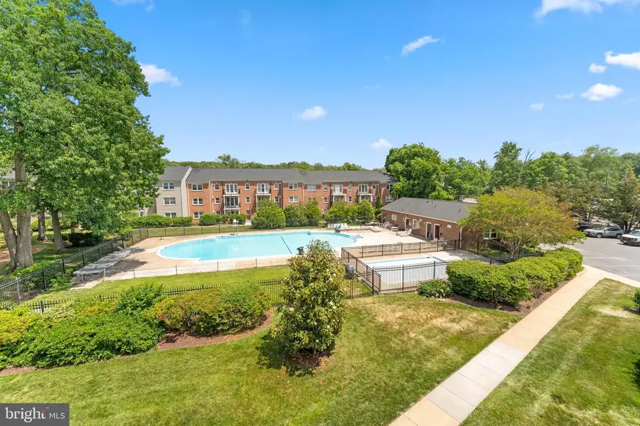 9485 Fairfax Blvd #303, Fairfax, VA 22031 - #3