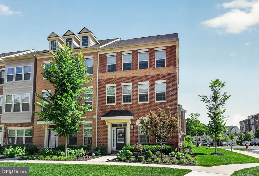 3761 Mayors Way, Fairfax, VA 22030 - #2