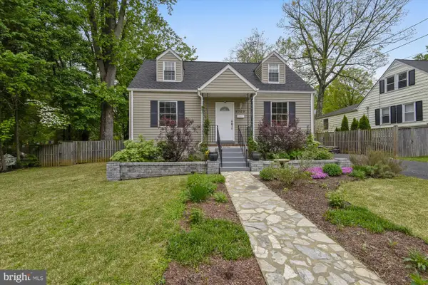 4029 Woodland Dr, FAIRFAX, VA 22030