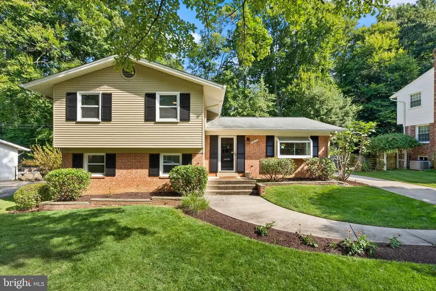 10222 Fox Ln, Fairfax, VA 22030 - #2