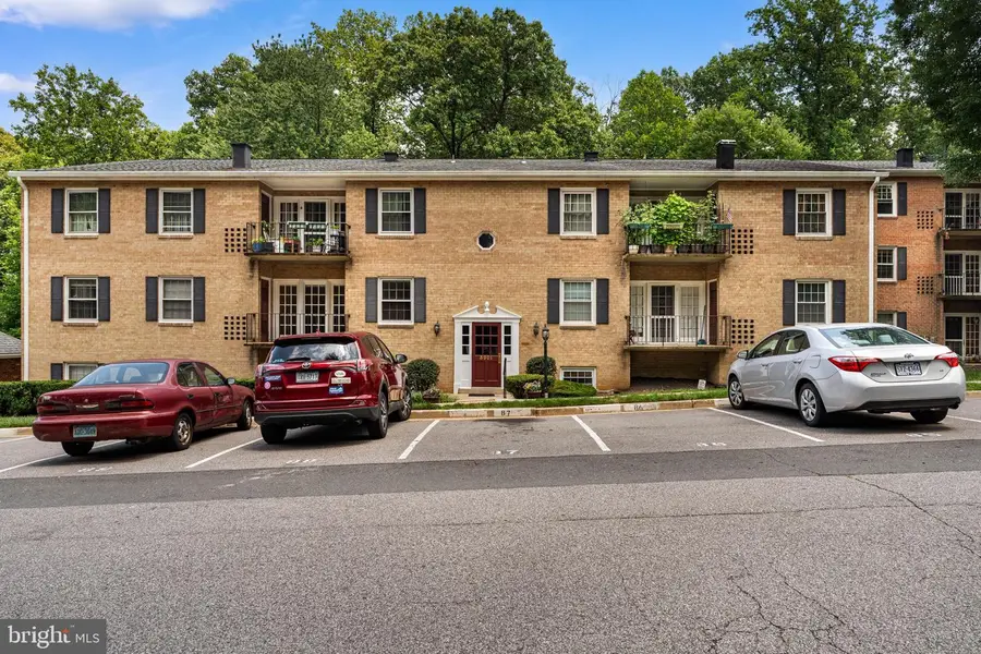 3901 Lyndhurst Dr #201, Fairfax, VA 22031 - #3