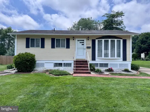 4132 Locust Ln, FAIRFAX, VA 22030