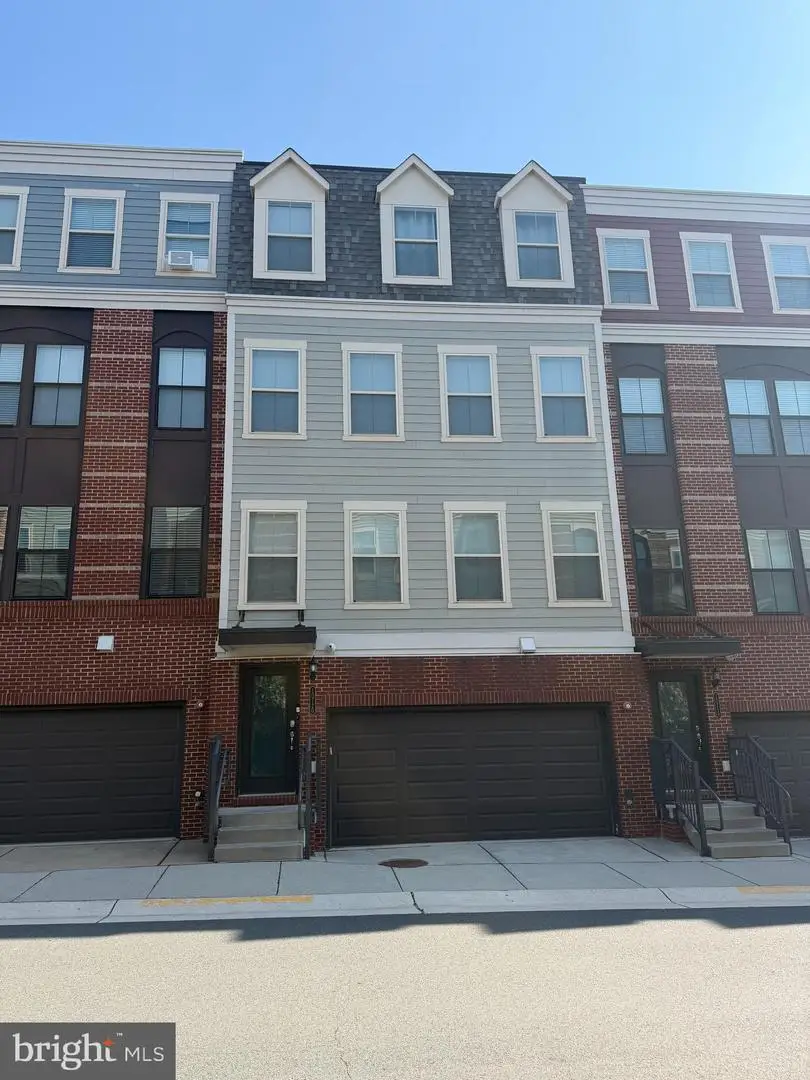 10720 Viognier Ter, Fairfax, VA 22030 - #1