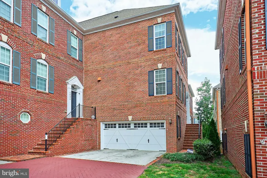 4092 Glendale Way, Fairfax, VA 22030 - #2