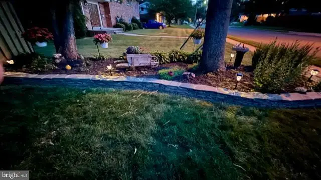 3713 Randolph St, Fairfax, VA 22030 - #3
