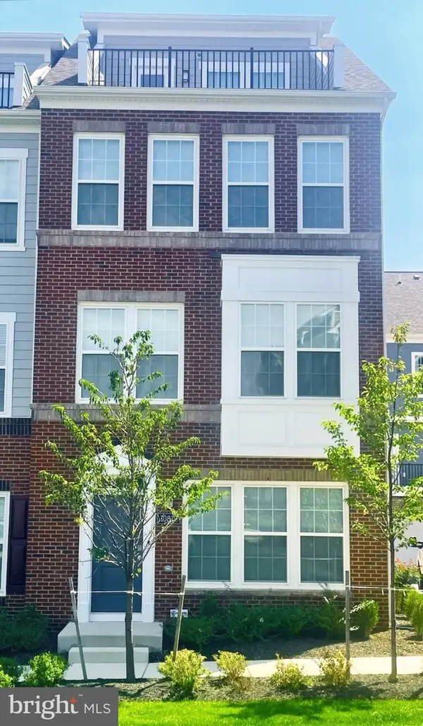 10817 Cedar Ave, FAIRFAX, VA 22030