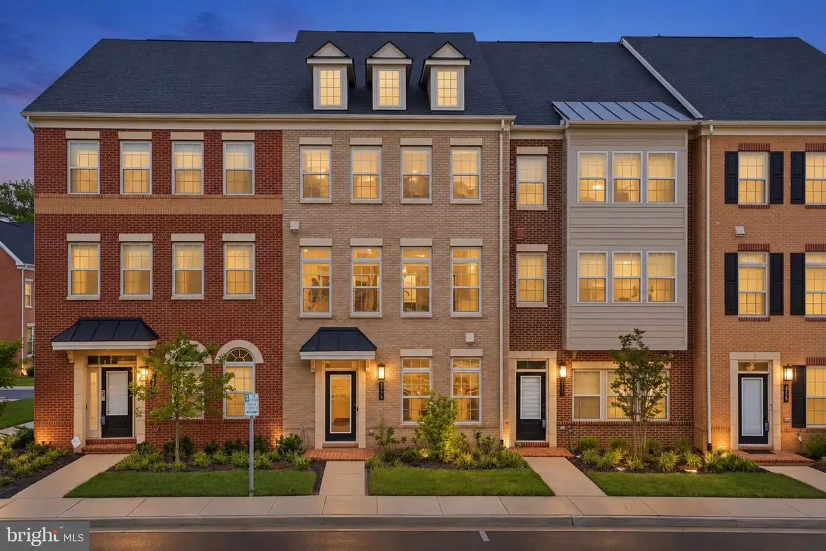 3775 Mayors Way, Fairfax, VA 22030 - #1