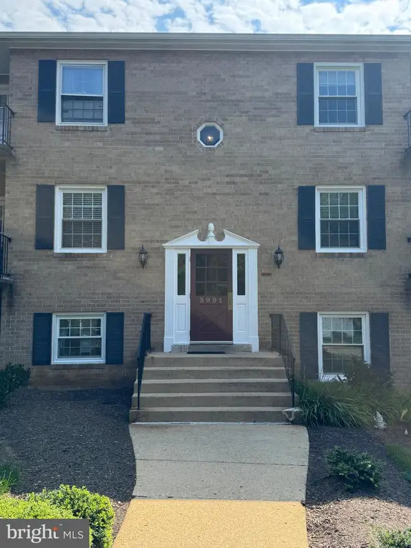 3991 Lyndhurst Dr #204, FAIRFAX, VA 22031