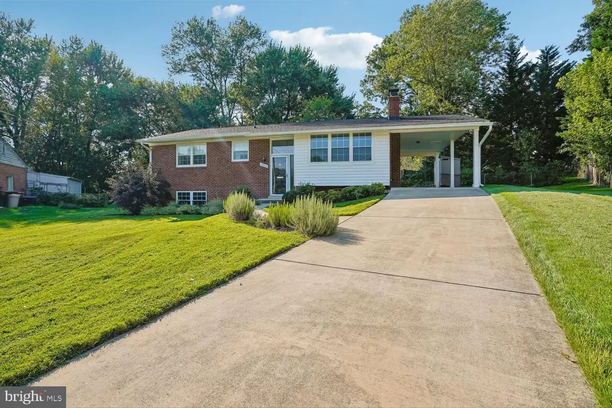 10316 Monroe Ct, Fairfax, VA 22030 - #1