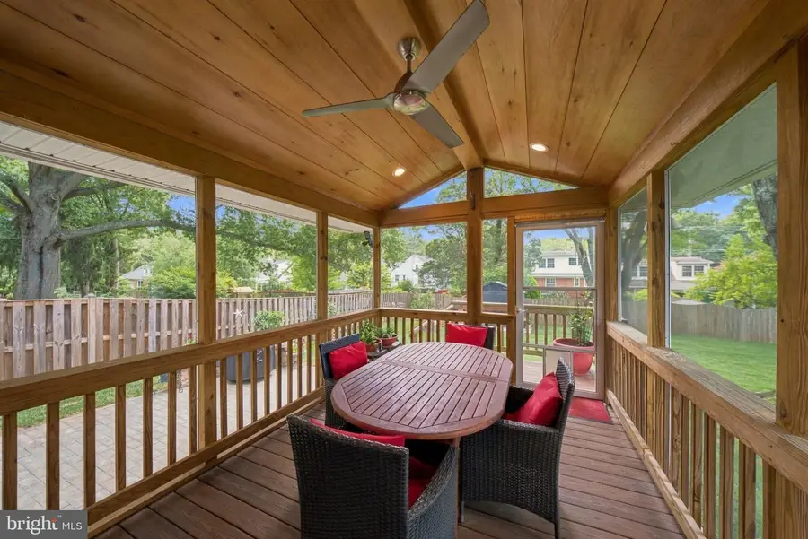 3713 Randolph St, Fairfax, VA 22030 - #3