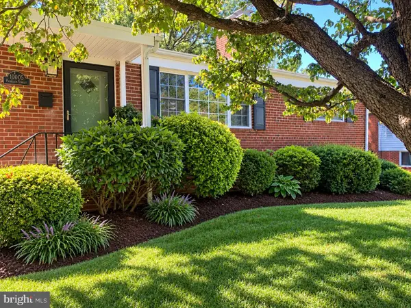 10005 Peterson St, FAIRFAX, VA 22031
