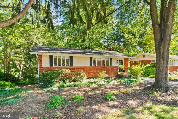 3523 Jean St, FAIRFAX, VA 22030