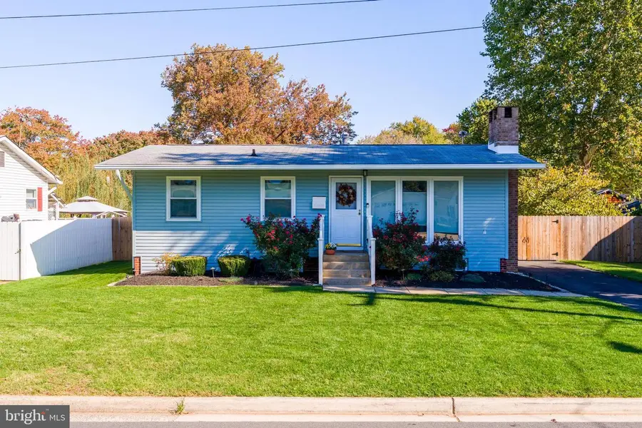10208 Rodgers Rd, Fairfax, VA 22030 - #3