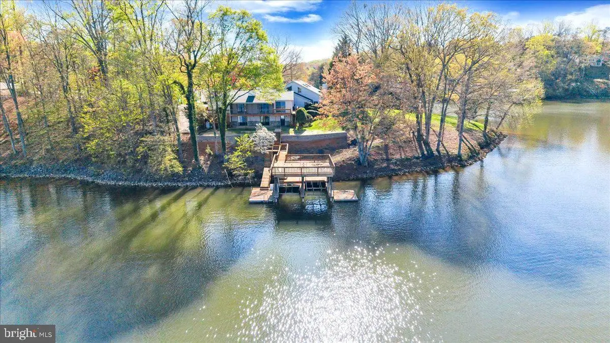 324 Indian Pointe Dr, Hardy, VA 24101 - #1