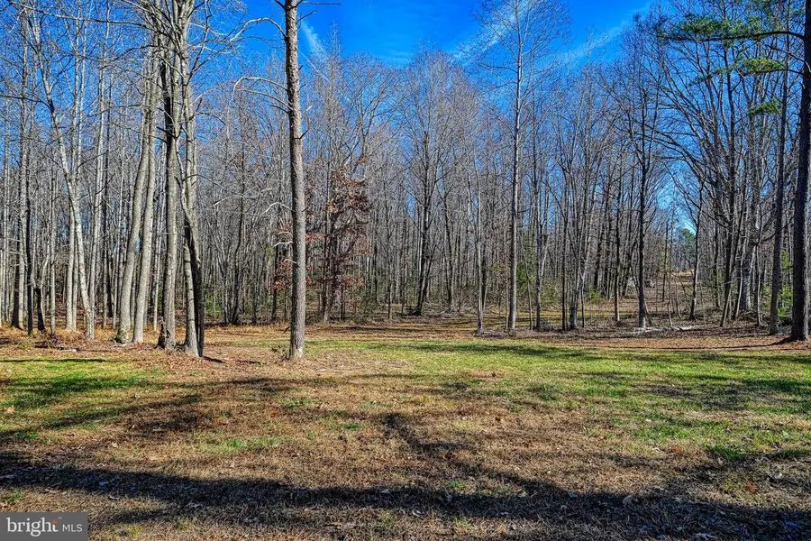 589 Three Chopt Rd, Kents Store, VA 23084 - Image #2