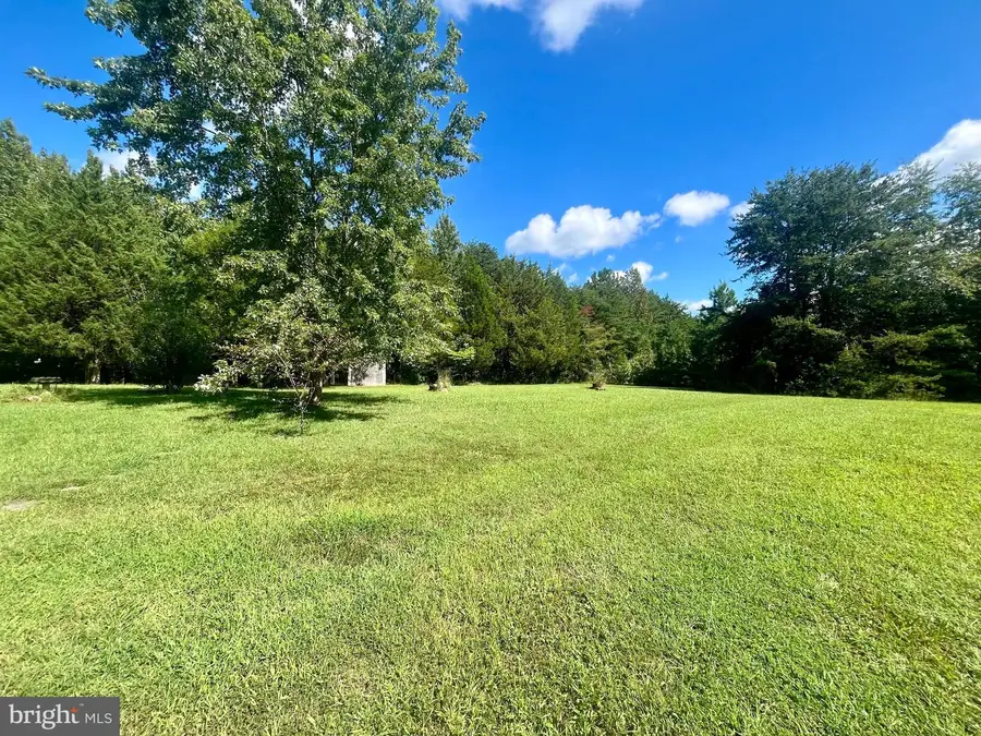 3208 Cedar Lane Rd, Kents Store, VA 23084 - #3