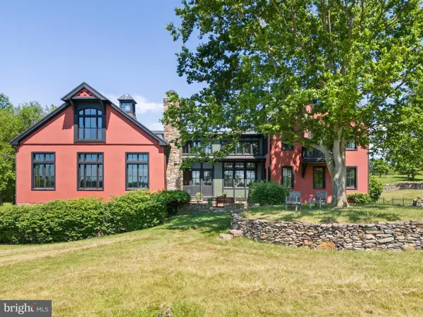 9425 Blackpond Ln, DELAPLANE, VA 20144