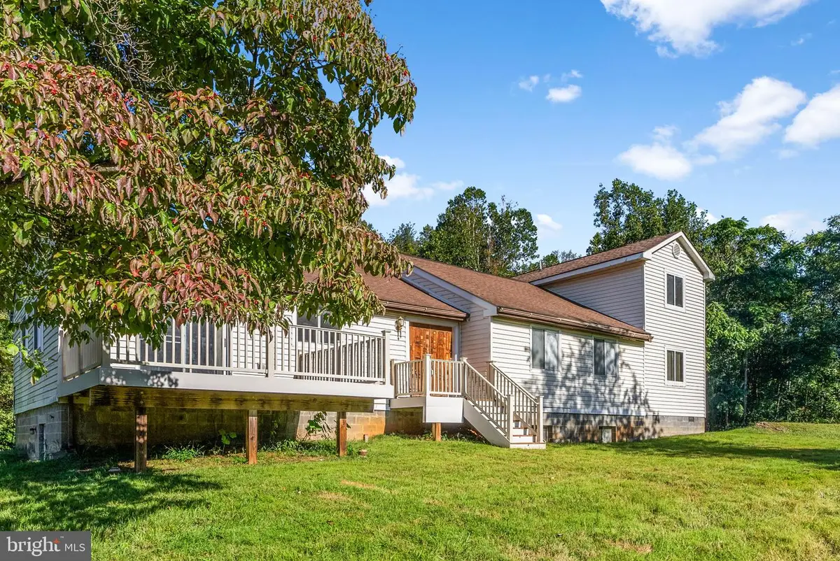 5312 Washwright Rd, Hume, VA 22639 - Image #1