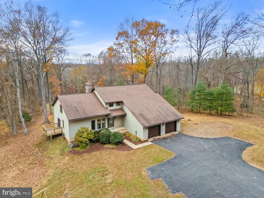 8423 Lock Ln, Warrenton, VA 20186 - Image #3