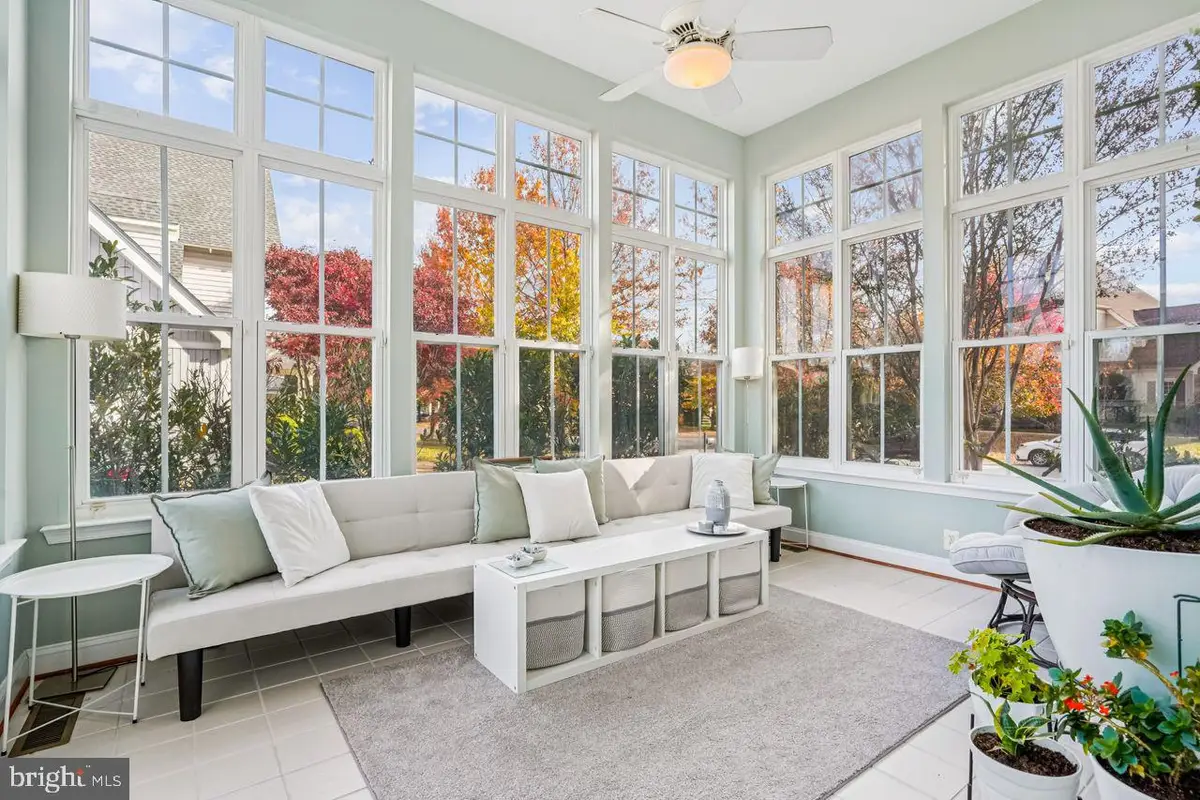 6752 Eckert Ct, Warrenton, VA 20187 - Image #1