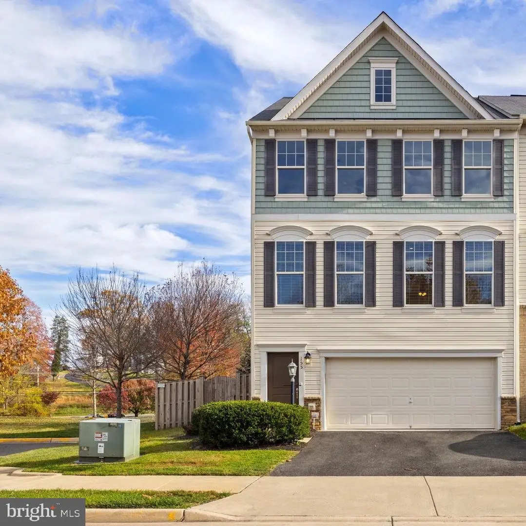 155 Royal Ct, Warrenton, VA 20186 - Image #1