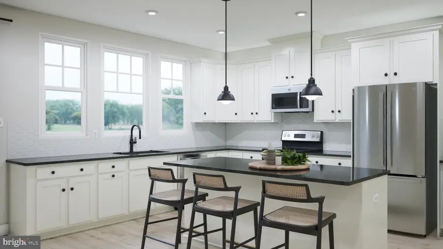 2593 Blue Ridge Ave, Marshall, VA 20115 - Image #2