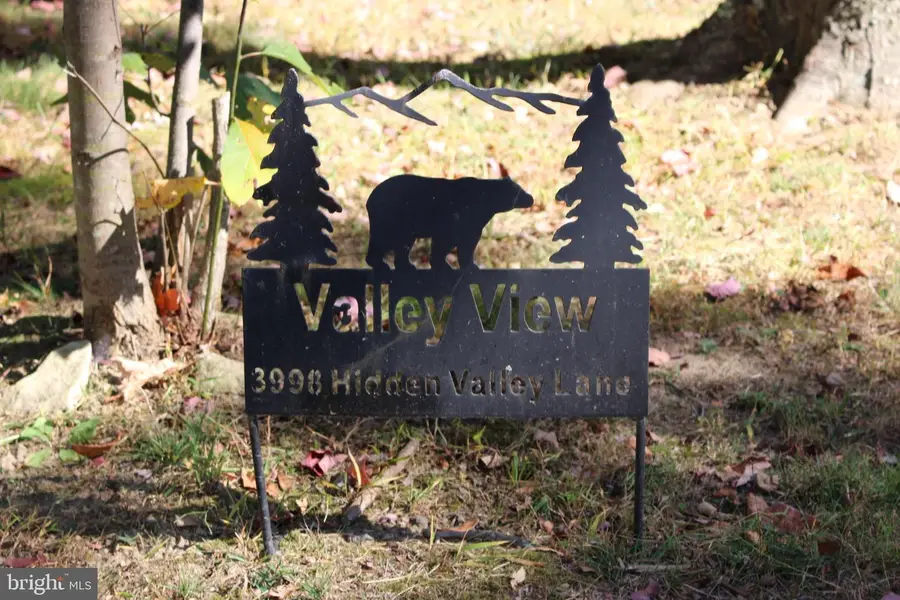 3998 Hidden Valley Ln, Linden, VA 22642 - Image #2