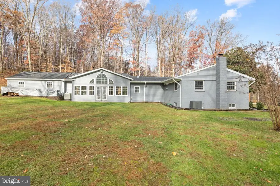 5233 Lee Hwy, Warrenton, VA 20187 - Image #2