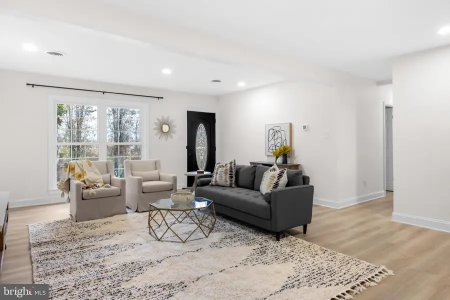 5233 Lee Hwy, Warrenton, VA 20187 - Image #3