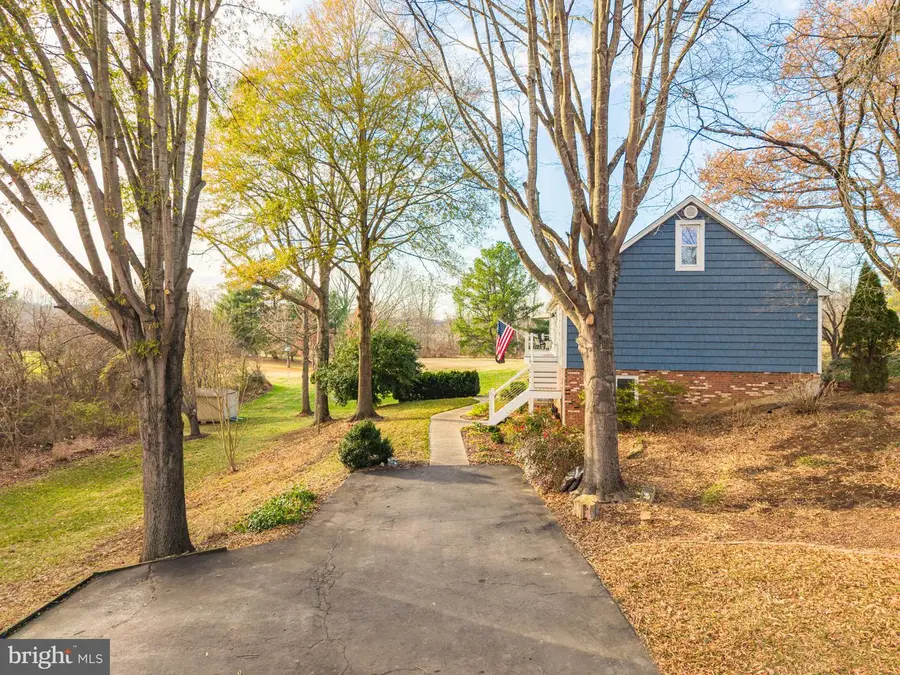9666 Springs Rd, Warrenton, VA 20186 - Image #3