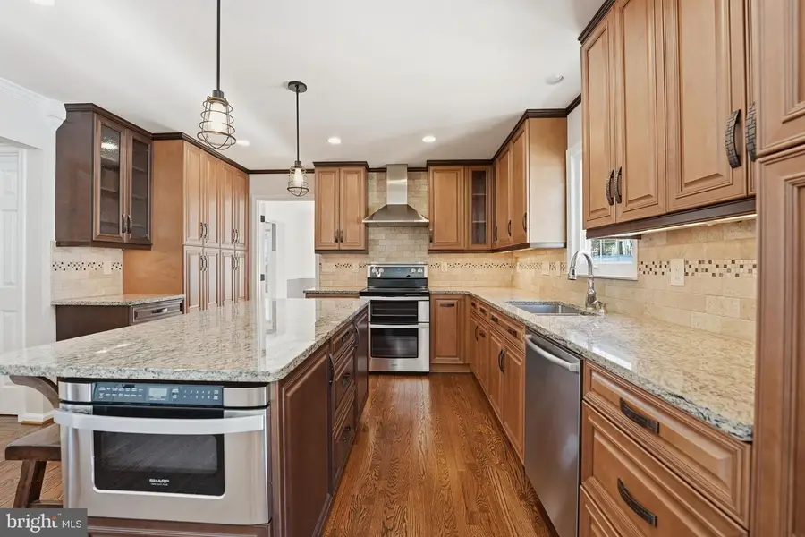 468 Devon Dr, Warrenton, VA 20186 - Image #3