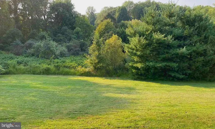 8091 Side Hill Dr, Warrenton, VA 20187 - Image #3