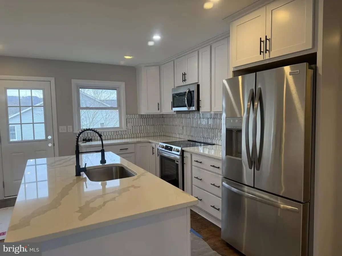 624 Foxcroft Rd, Warrenton, VA 20186 - #1